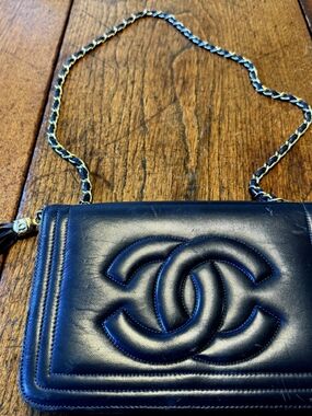 Chanel Quilted Lambskin Wallet on Chain in Navy